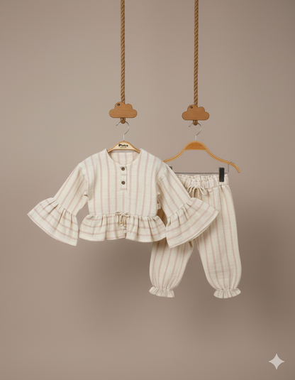 Fırfır Detaylı Kız Takım